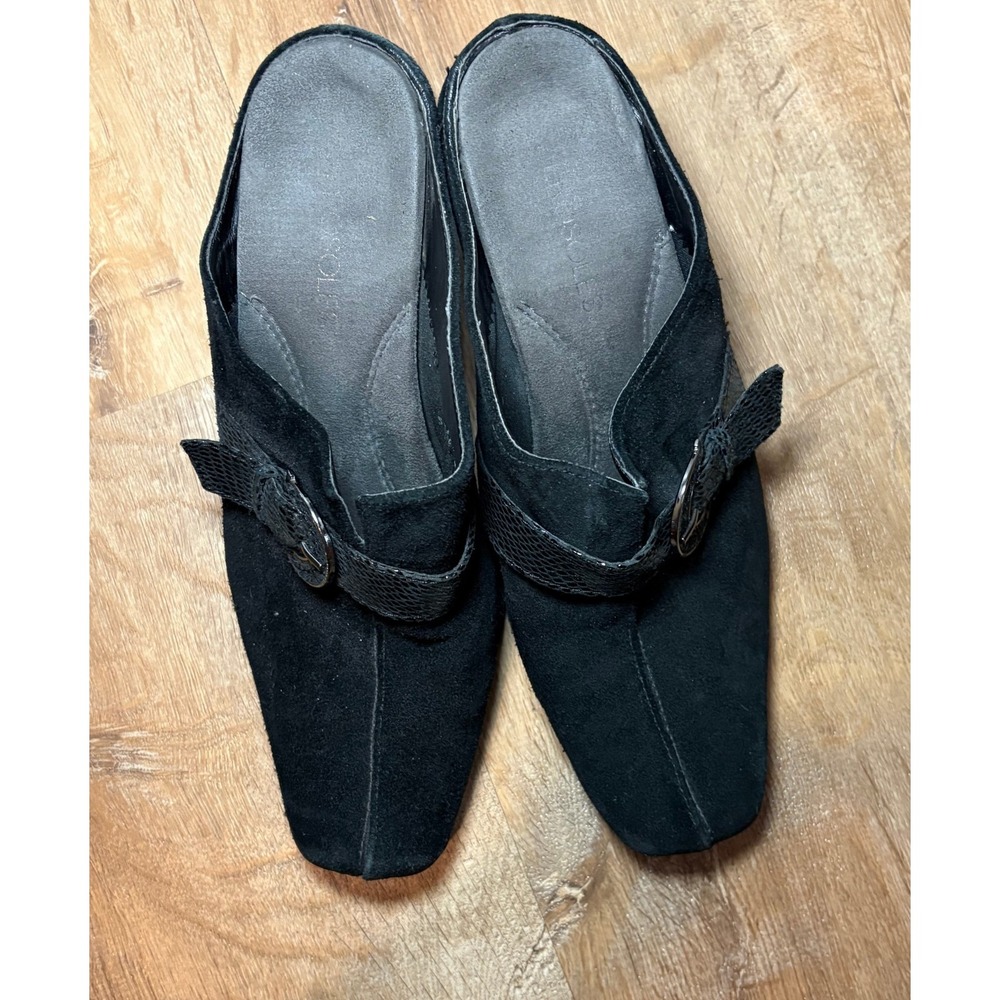 8.5B What's What by Aerosoles Women's "Peek a Bow" Kitten Heel Pump Black Suede